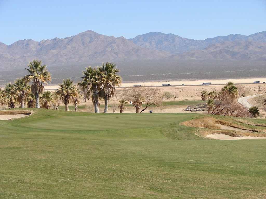 7th green at Primm Valley, Desert Course